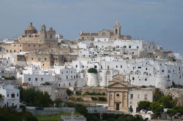 Akropolis Hiking Ostuni