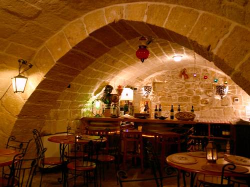 25949 - Hotel Akropolis