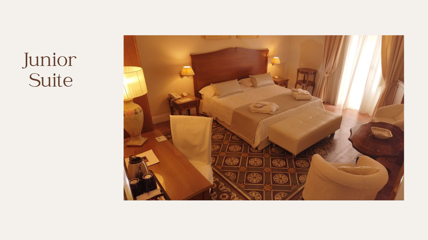 3 - Hotel Akropolis